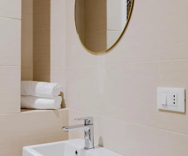 By Chloe Pensión 3*